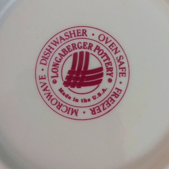 Longaberger 8" Soup Plates Traditional Red/Burgundy Set Of Four - Picture 2 of 4